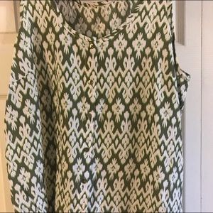 Green and white cotton tank top